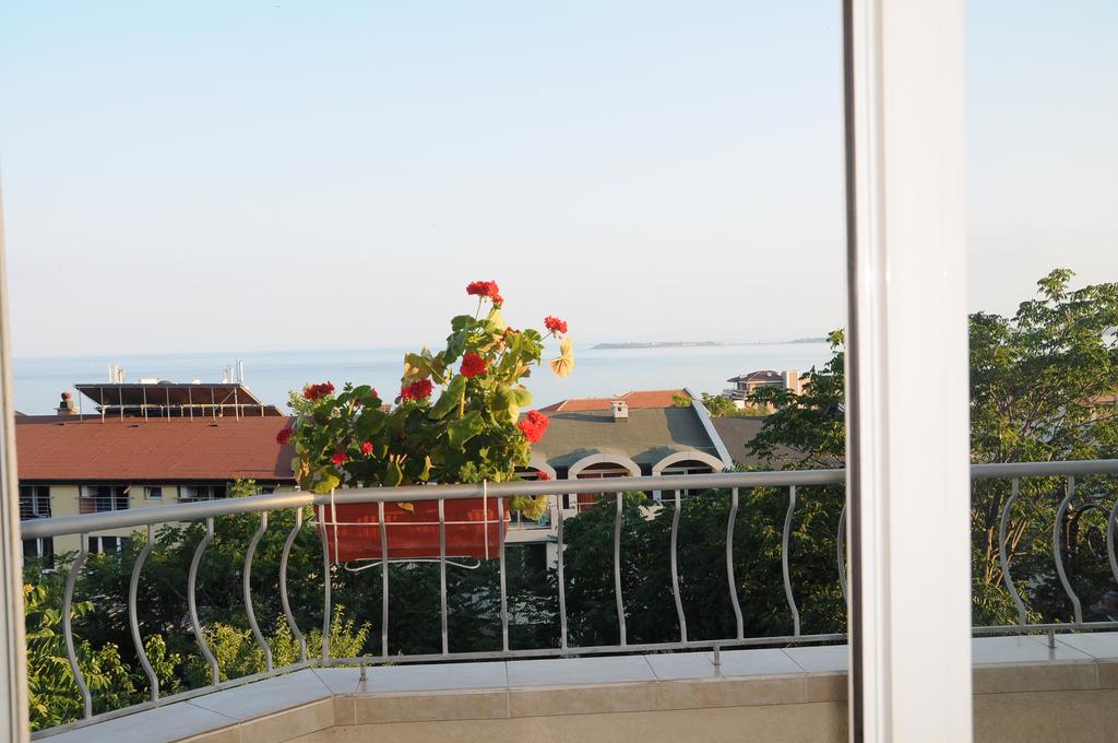 Hotel Babeva Свети-Влас Экстерьер фото